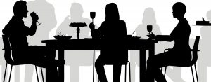 Come vestirsi ad una cena di lavoro: le regole di equilibrio e semplicità