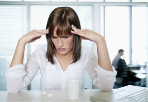 Colleghi invidiosi: come riconoscerli e le regole di comportamento