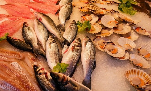 Come mangiare pesce e molluschi