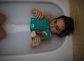 Come prepararsi un bagno rilassante
