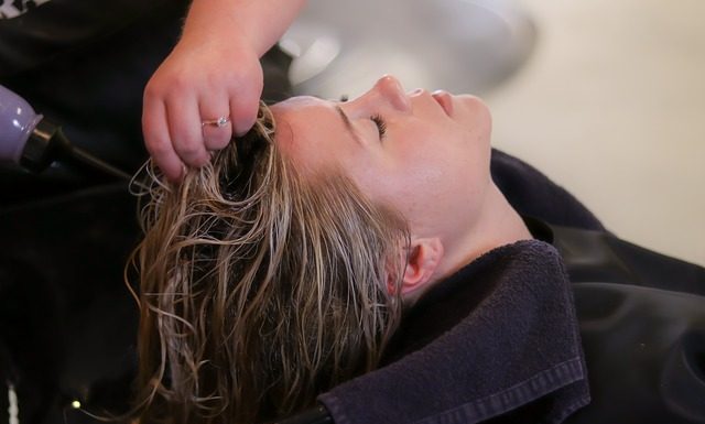 Come creare una maschera capelli fai da te