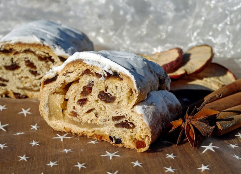 Stollen di Natale: la ricetta del goloso dolce tedesco