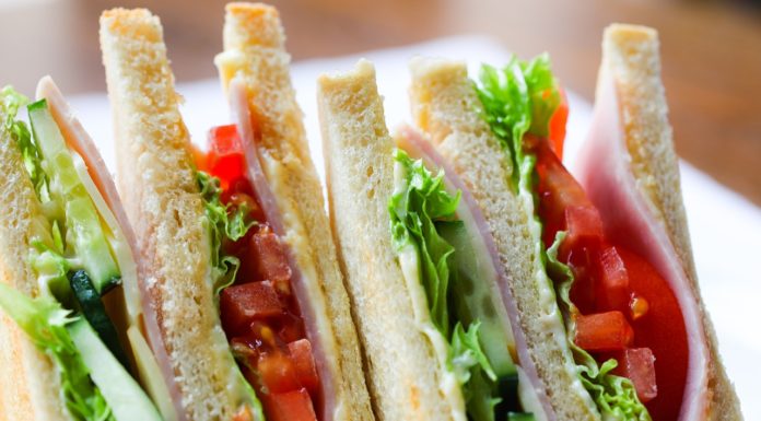 Cibi da spiaggia: 3 ricette sane e veloci