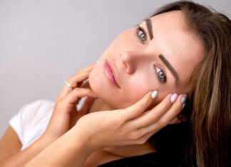 Come mantenere una pelle giovane: 6 consigli da non perdere Come mantenere una pelle giovane