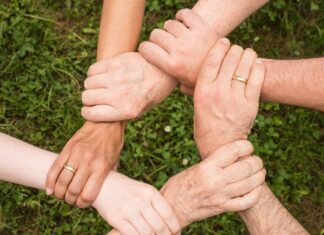 Cosa fare in casa con la famiglia se ti annoi? Idee e suggerimenti