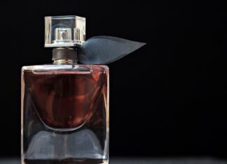 Migliori profumi per le donne in carriera Migliori profumi per le donne in carriera