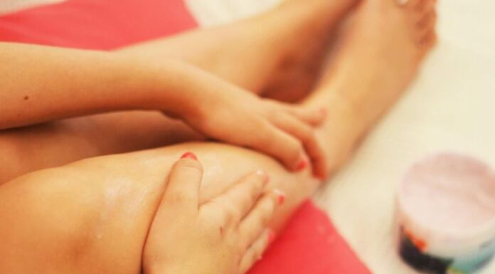 Come curare le gambe gonfie, un disturbo da non sottovalutare
