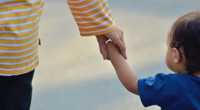 Mamme single: i consigli per “sopravvivere” mamme single