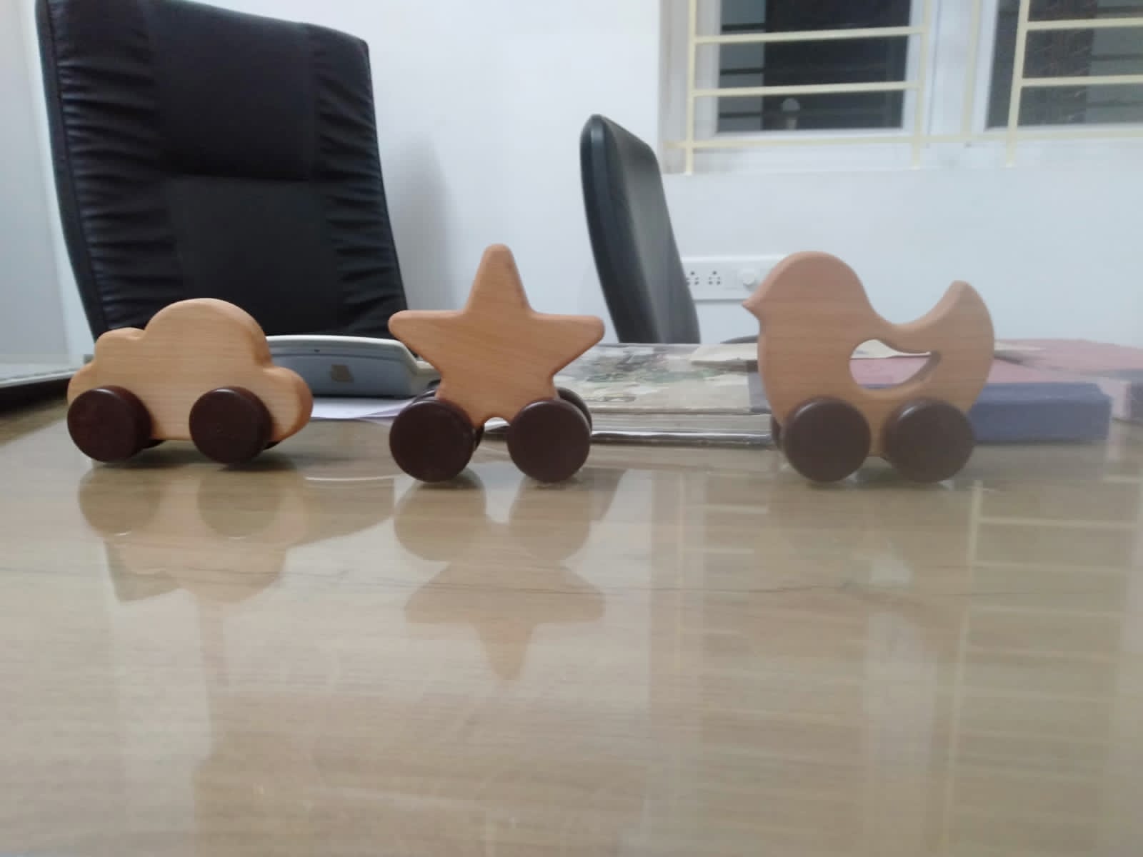 Bonus nido e congedo parentale: i soldi e i giorni che spettano a chi ha figli piccoli e un lavoro in negozio